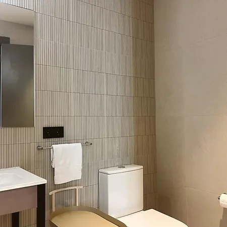 דירה Design By Olala Homes הוספיטלט דה יוברגאט