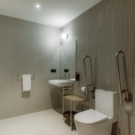 Design By Olala Homes דירה הוספיטלט דה יוברגאט